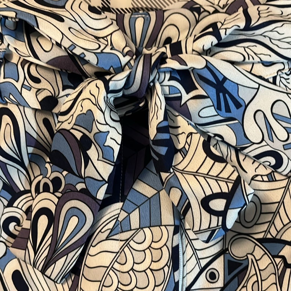 Isle By Melis Kozan Print Shorts - Picture 5 of 8